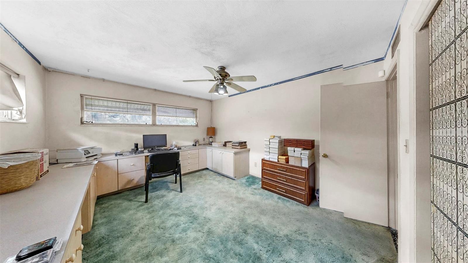 500 OLEANDER WAY S, ST PETERSBURG, FL, 33707