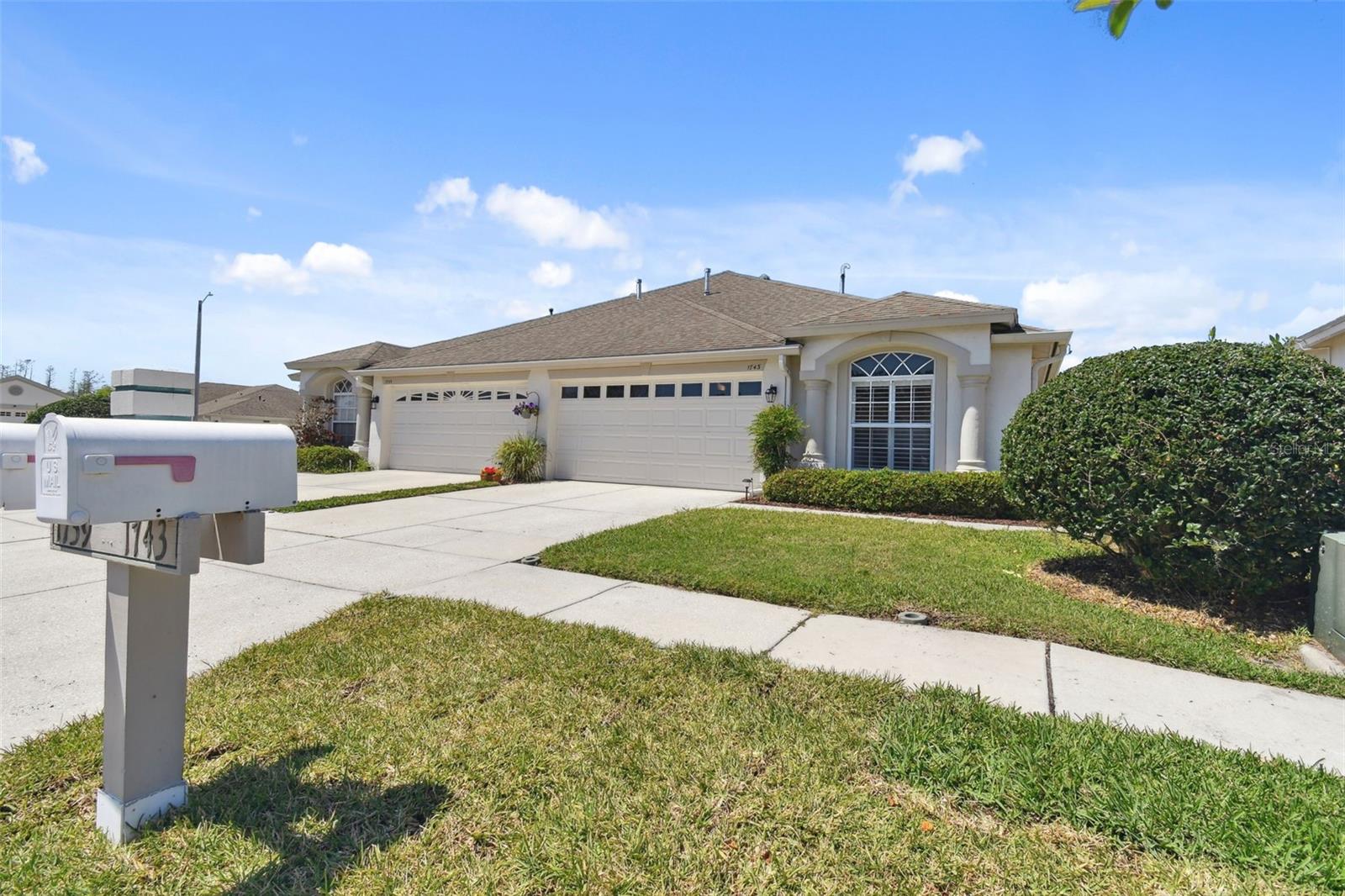 1743 RAVENRIDGE ST, WESLEY CHAPEL, FL, 33543