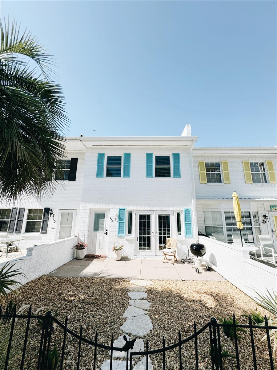 212 BUNKER HILL LN, DUNEDIN, FL, 34698