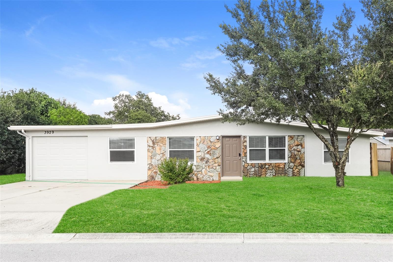 3929 CHAUCER LN, SARASOTA, FL, 34241