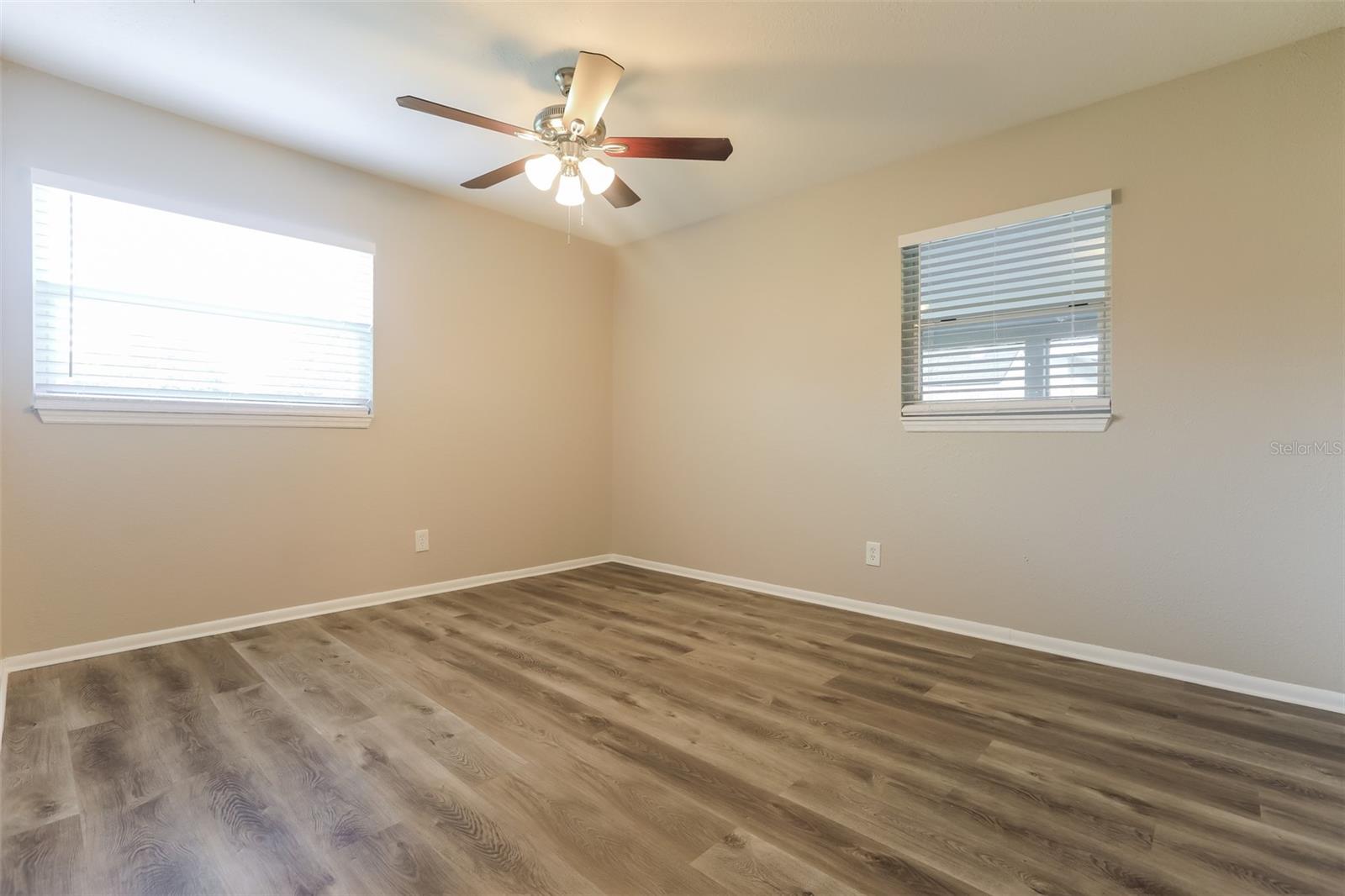 3929 CHAUCER LN, SARASOTA, FL, 34241