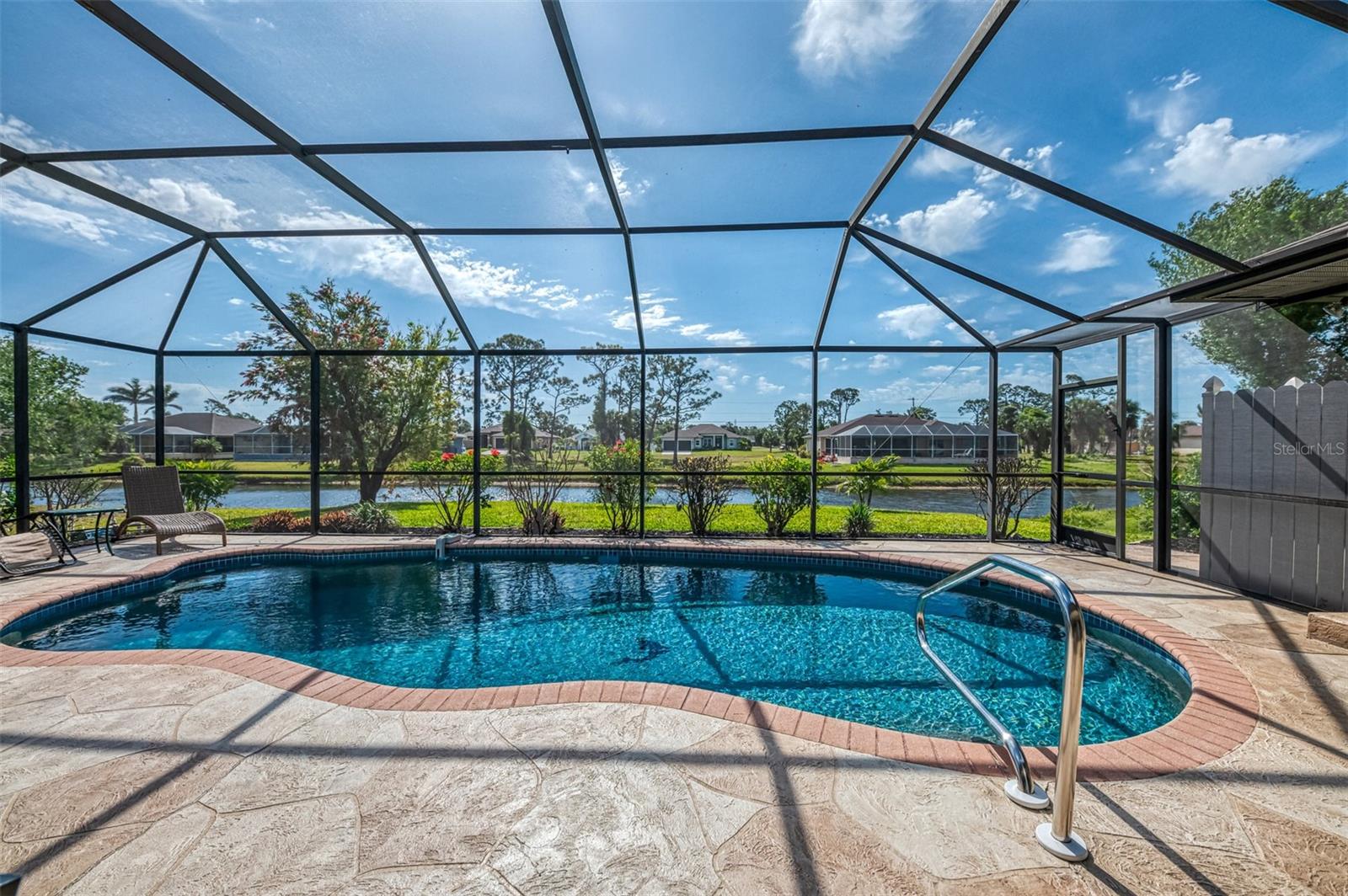 32 LONG MEADOW LN, ROTONDA WEST, FL, 33947