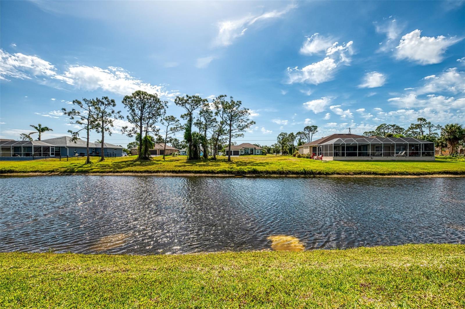 32 LONG MEADOW LN, ROTONDA WEST, FL, 33947