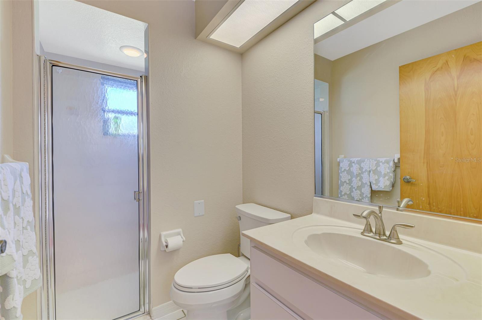 32 LONG MEADOW LN, ROTONDA WEST, FL, 33947