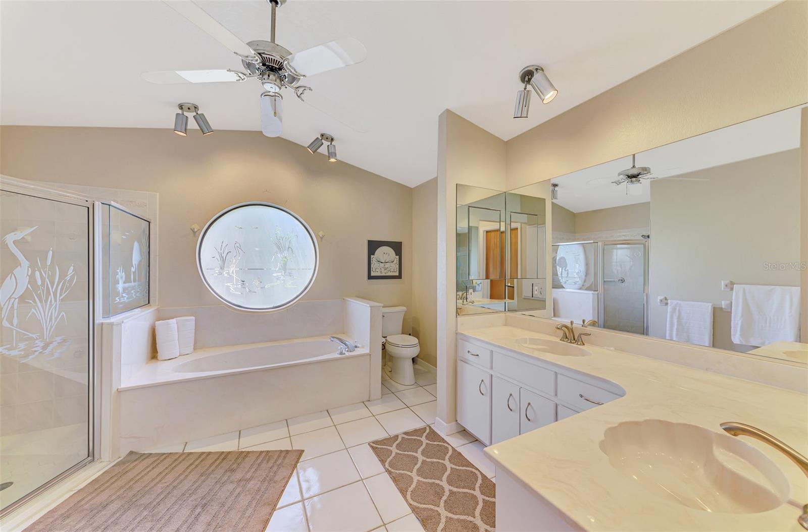 32 LONG MEADOW LN, ROTONDA WEST, FL, 33947