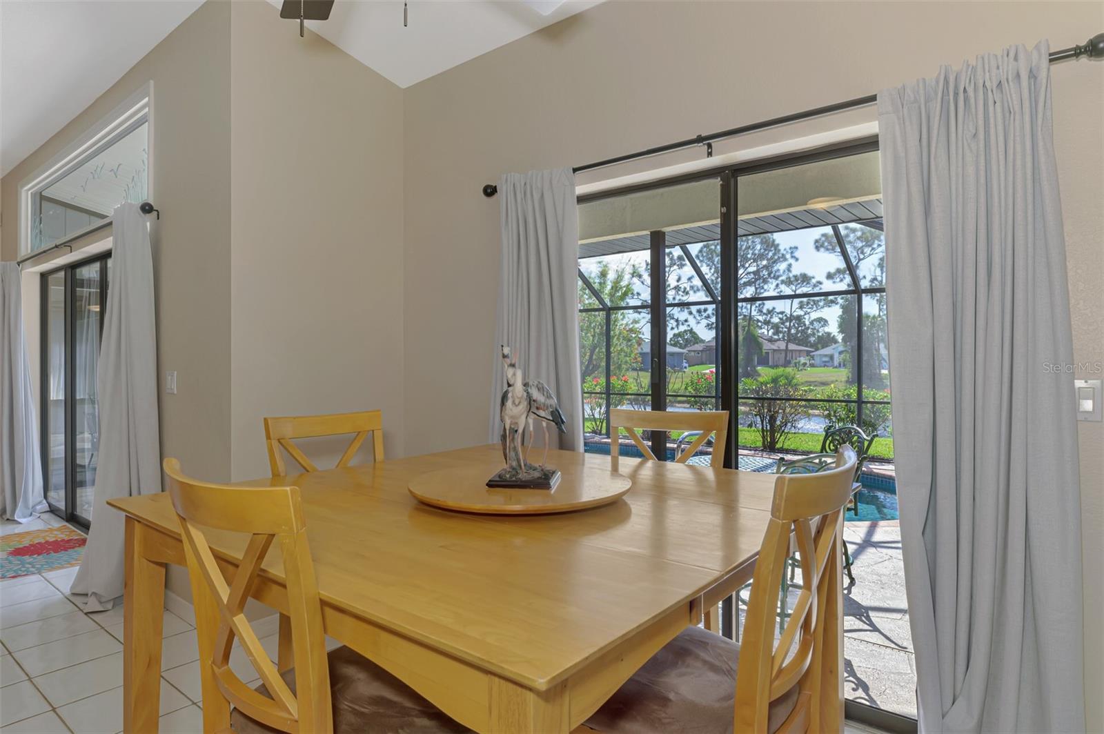 32 LONG MEADOW LN, ROTONDA WEST, FL, 33947