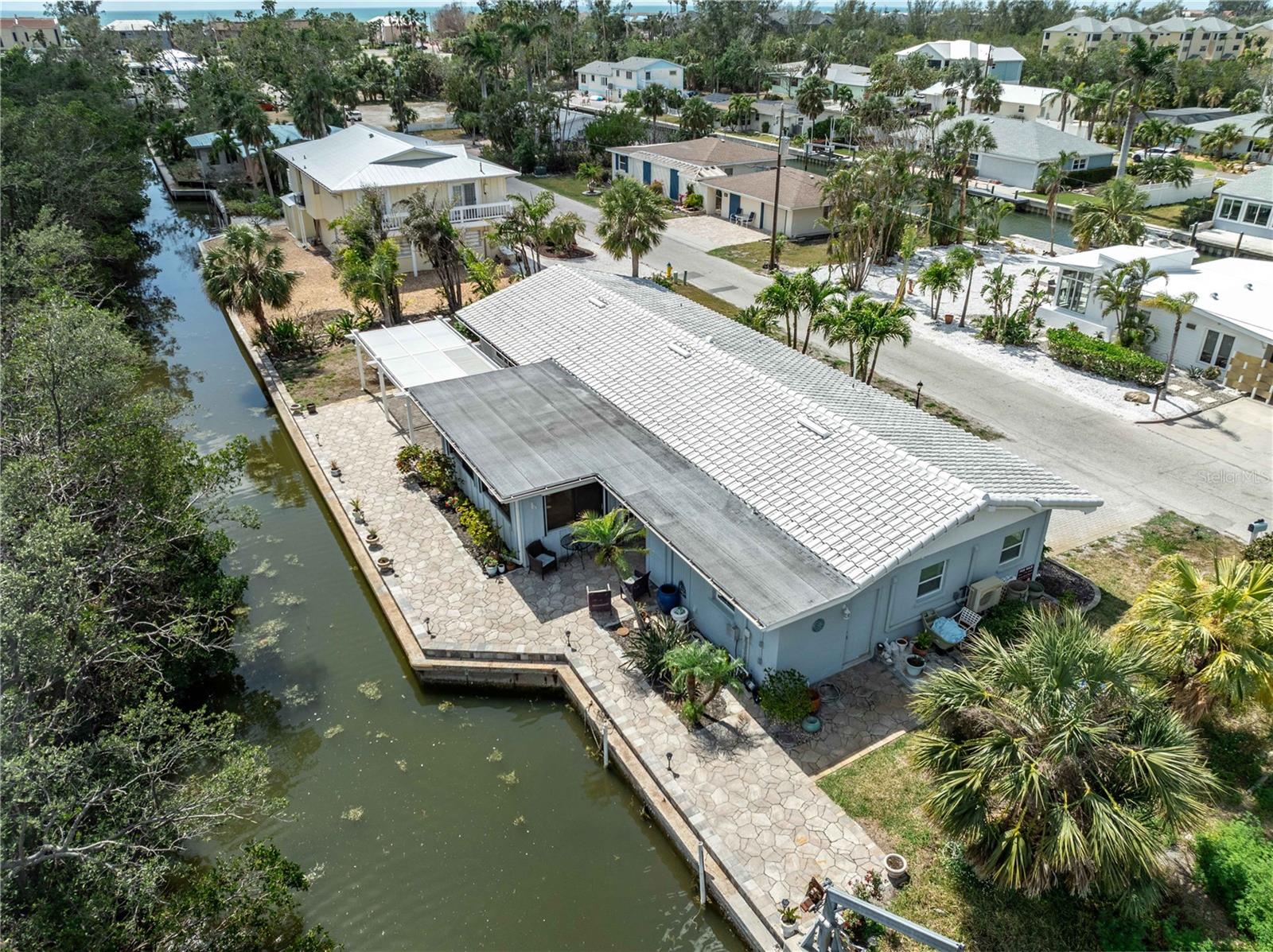 636 TARAWITT DR, LONGBOAT KEY, FL, 34228