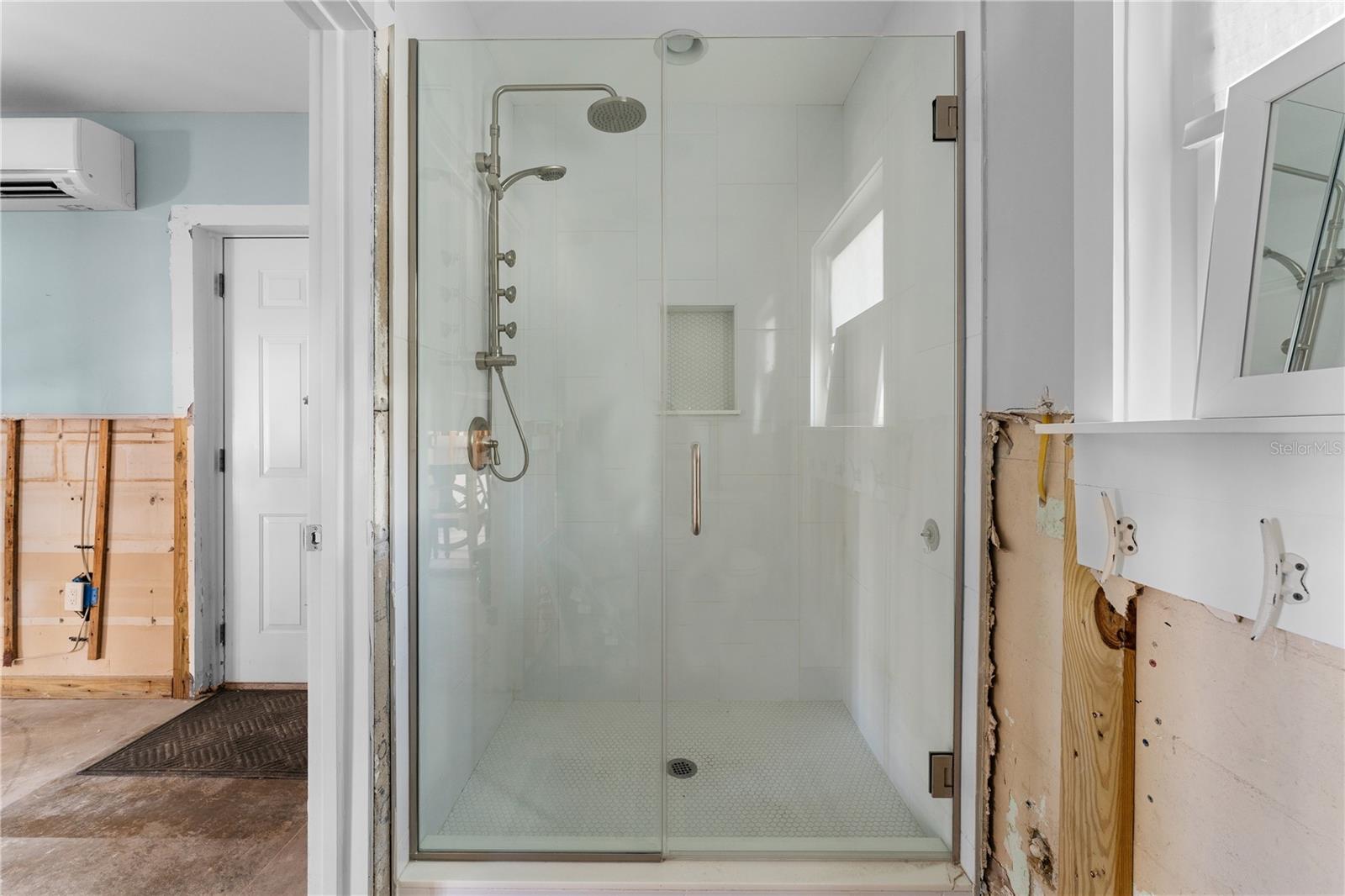 636 TARAWITT DR, LONGBOAT KEY, FL, 34228