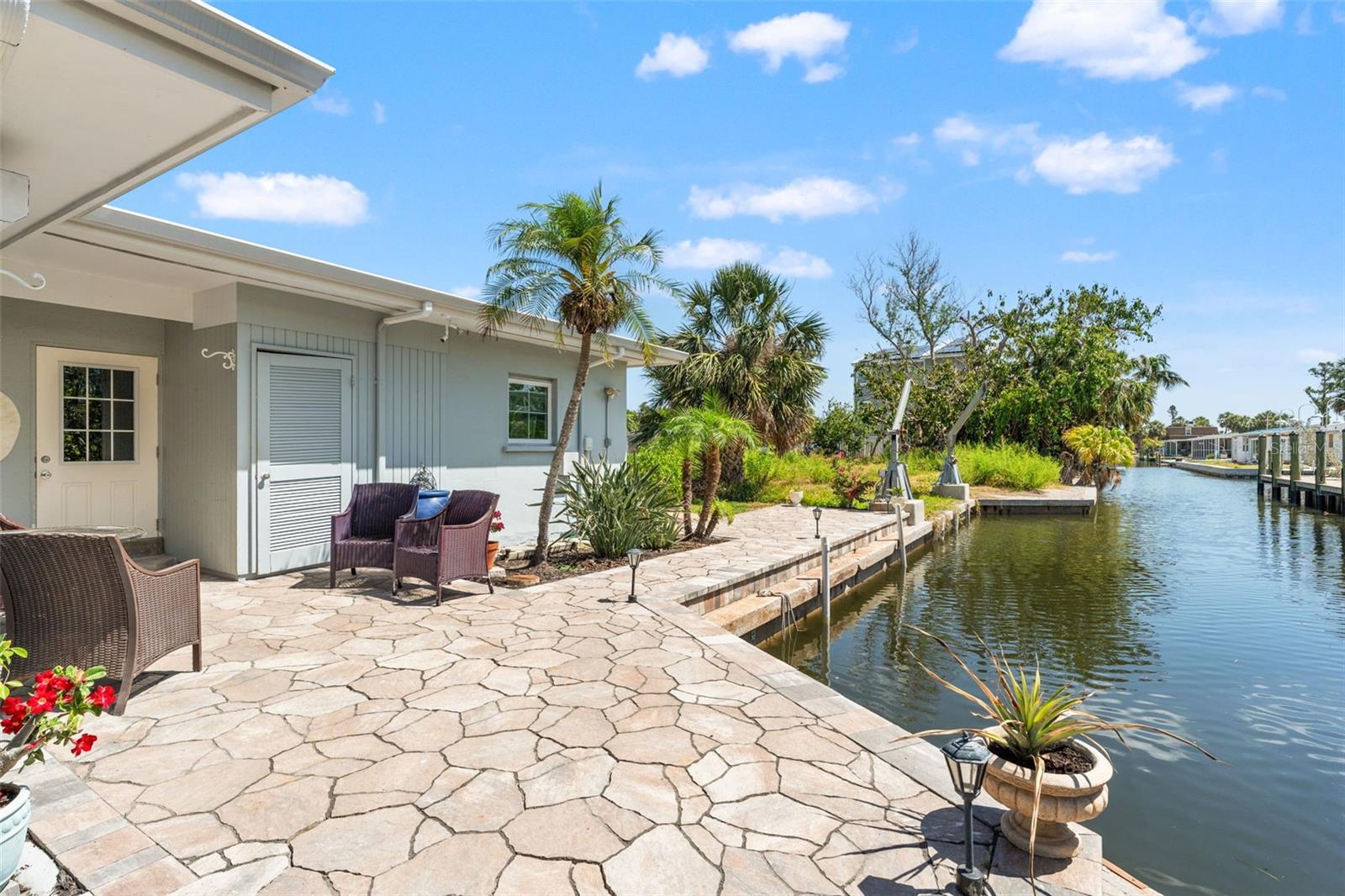 636 TARAWITT DR, LONGBOAT KEY, FL, 34228