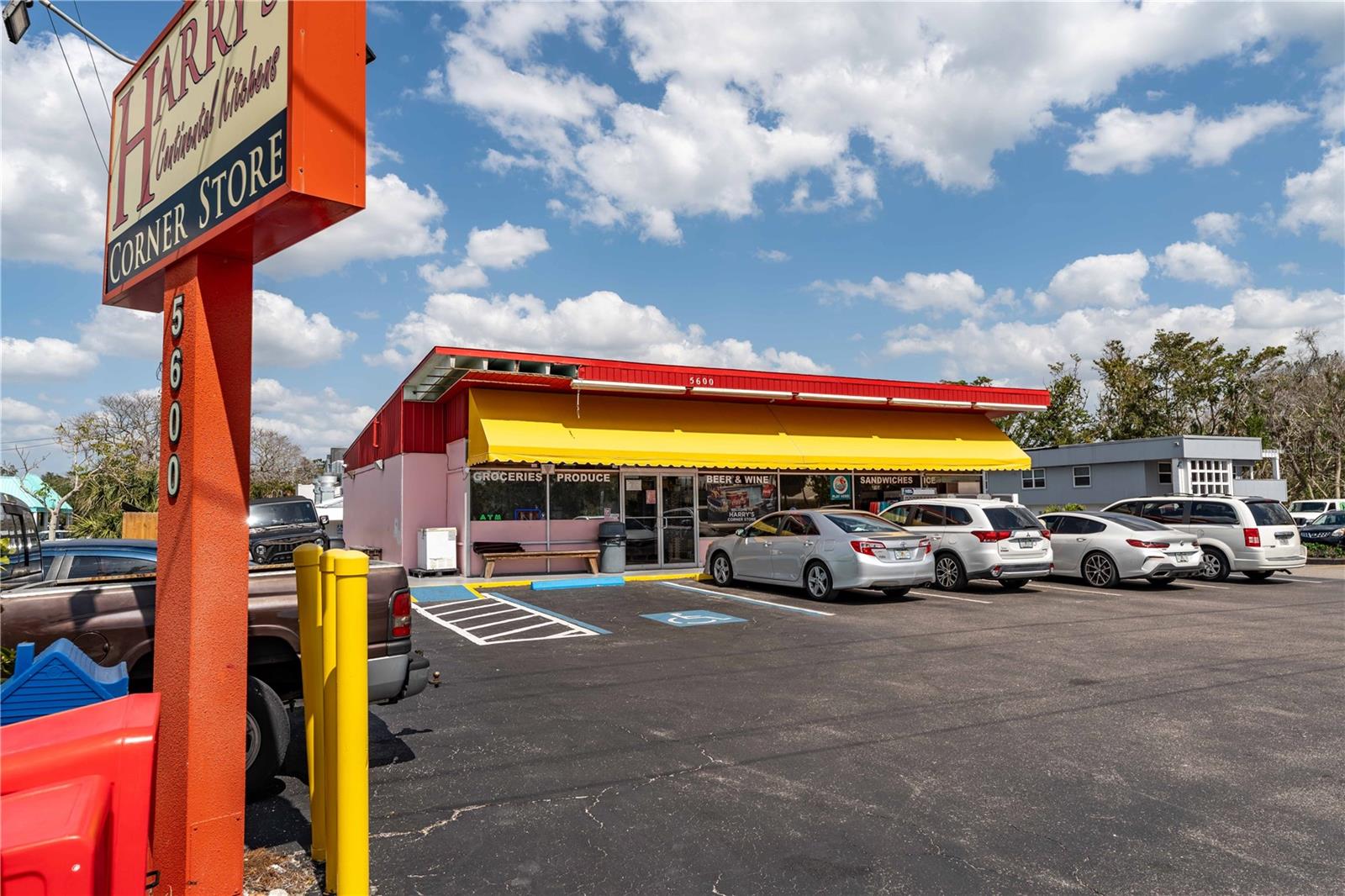 636 TARAWITT DR, LONGBOAT KEY, FL, 34228