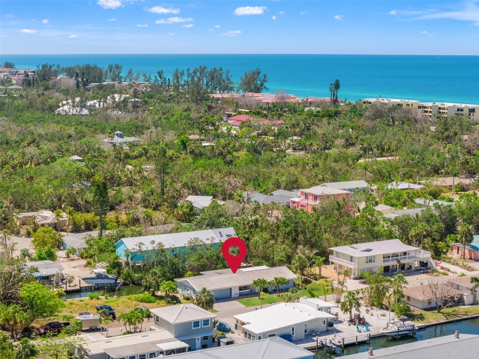 636 TARAWITT DR, LONGBOAT KEY, FL, 34228