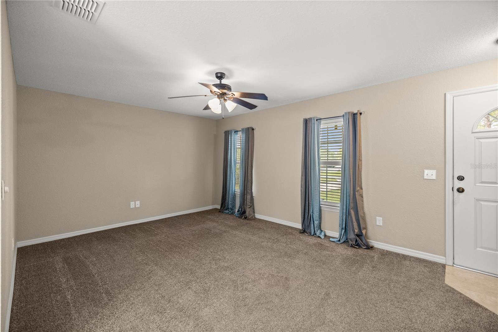 27 OAK CIR, OCALA, FL, 34472