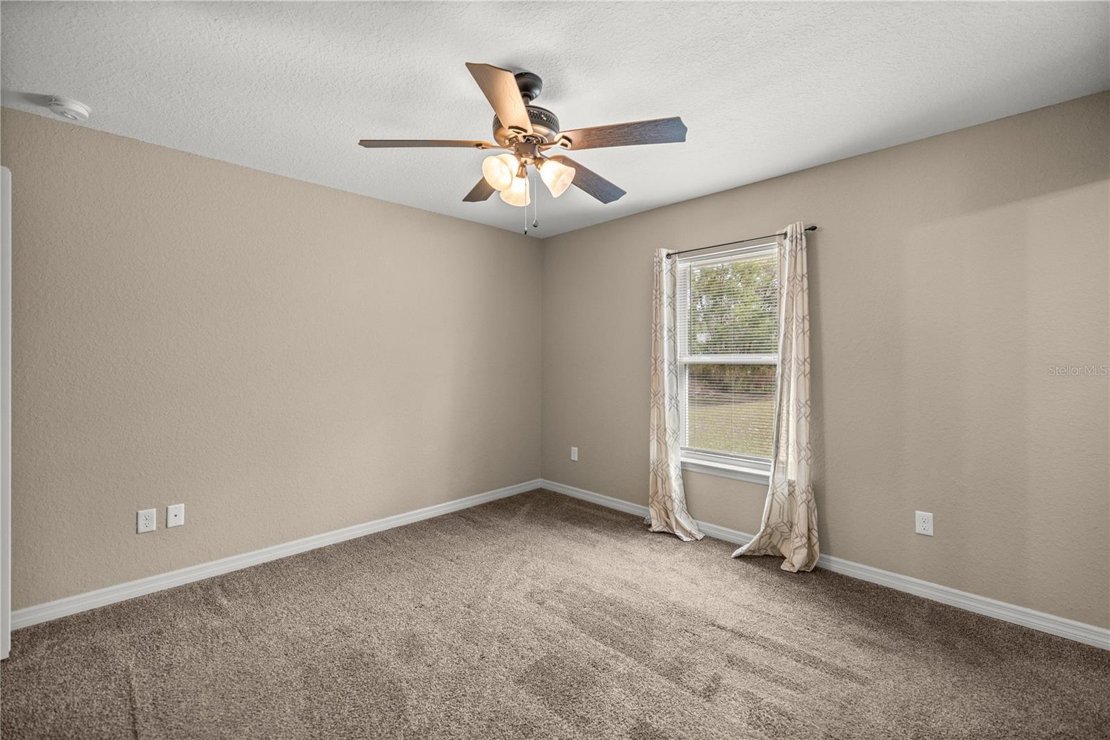 27 OAK CIR, OCALA, FL, 34472