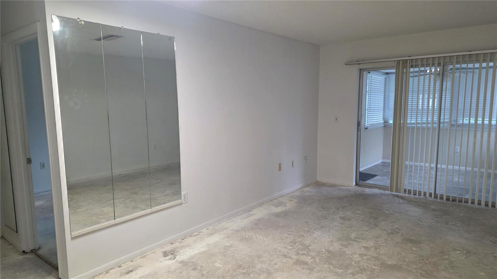 5053 LIVE OAK CIR, BRADENTON, FL, 34207