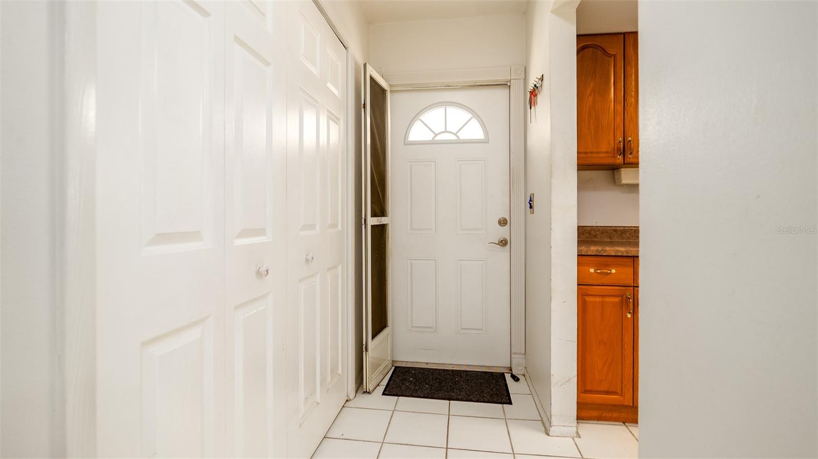 5053 LIVE OAK CIR, BRADENTON, FL, 34207