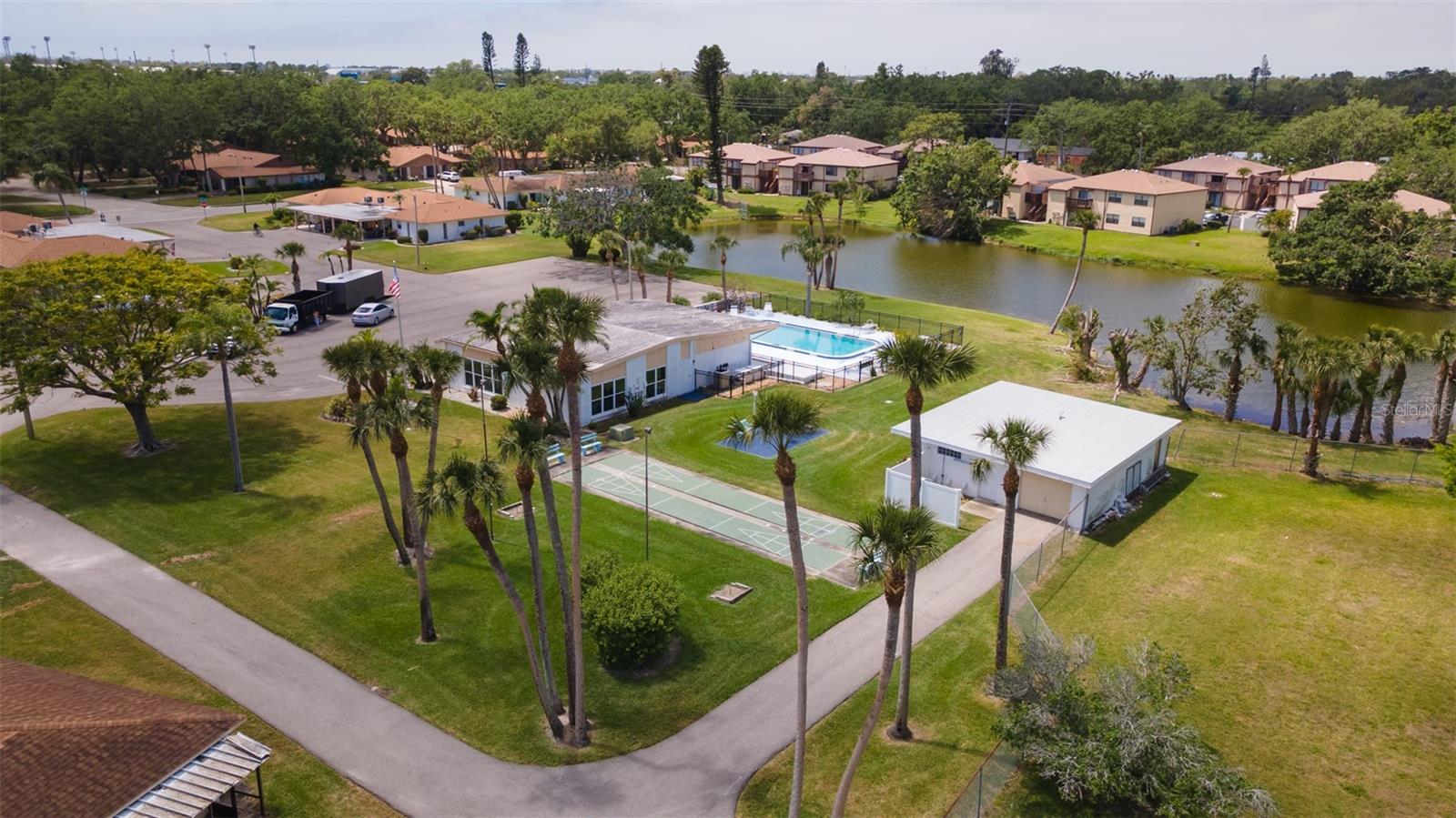 5053 LIVE OAK CIR, BRADENTON, FL, 34207