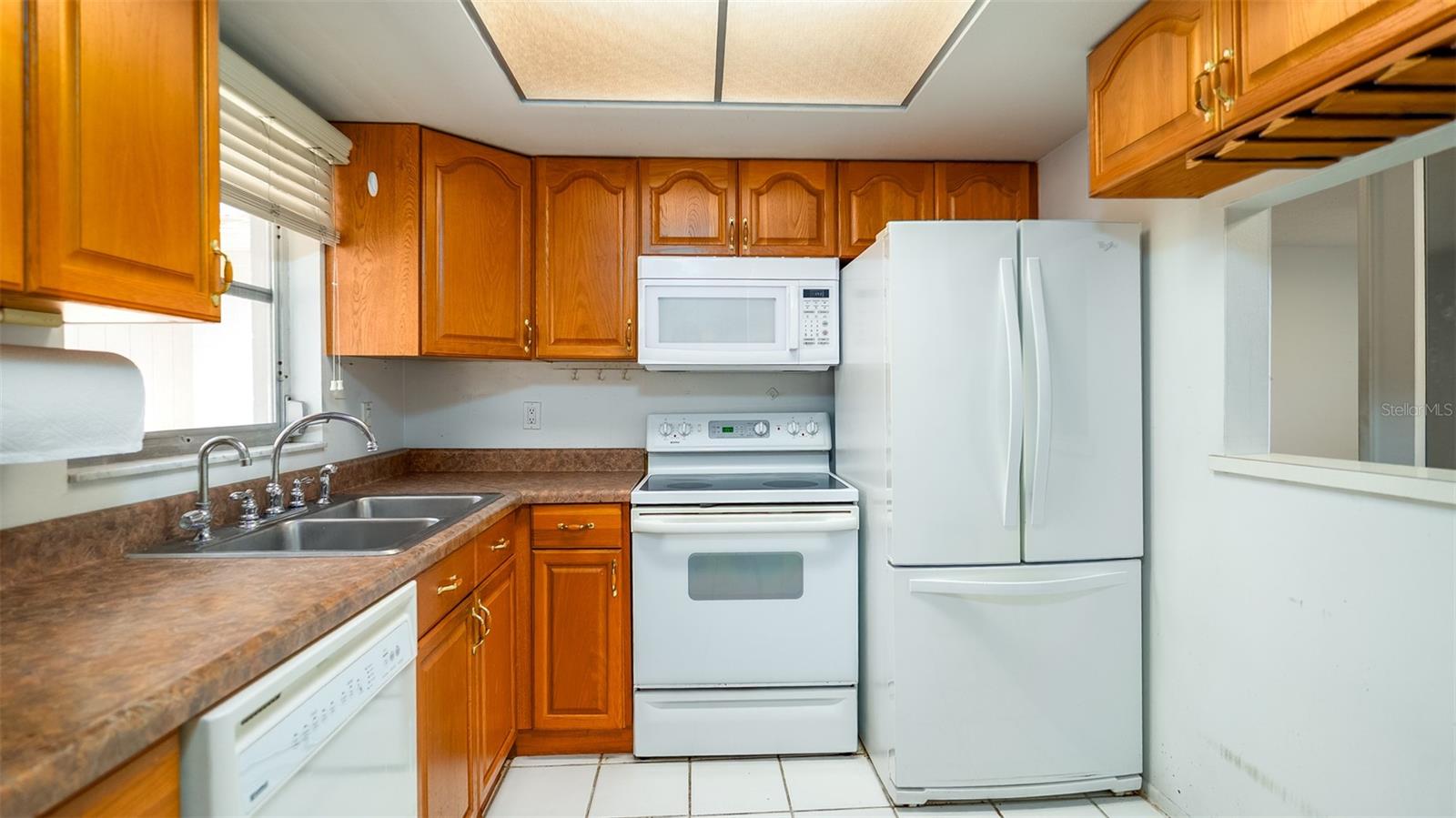 5053 LIVE OAK CIR, BRADENTON, FL, 34207