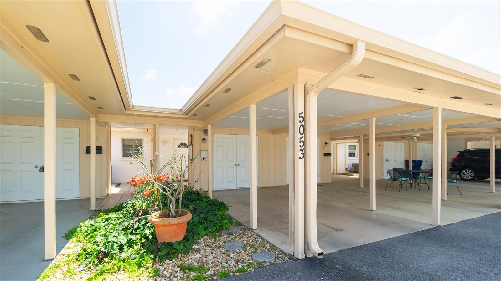 5053 LIVE OAK CIR, BRADENTON, FL, 34207