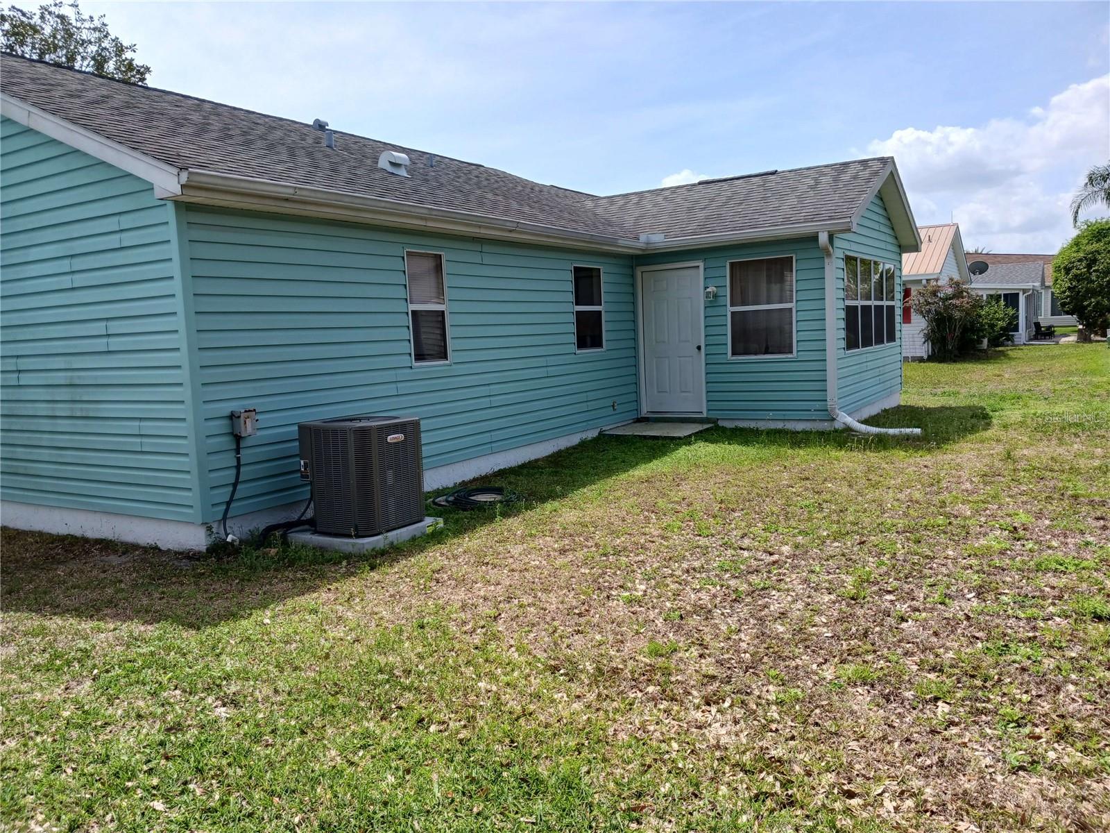 1219 SANTOS PL, LADY LAKE, FL, 32159