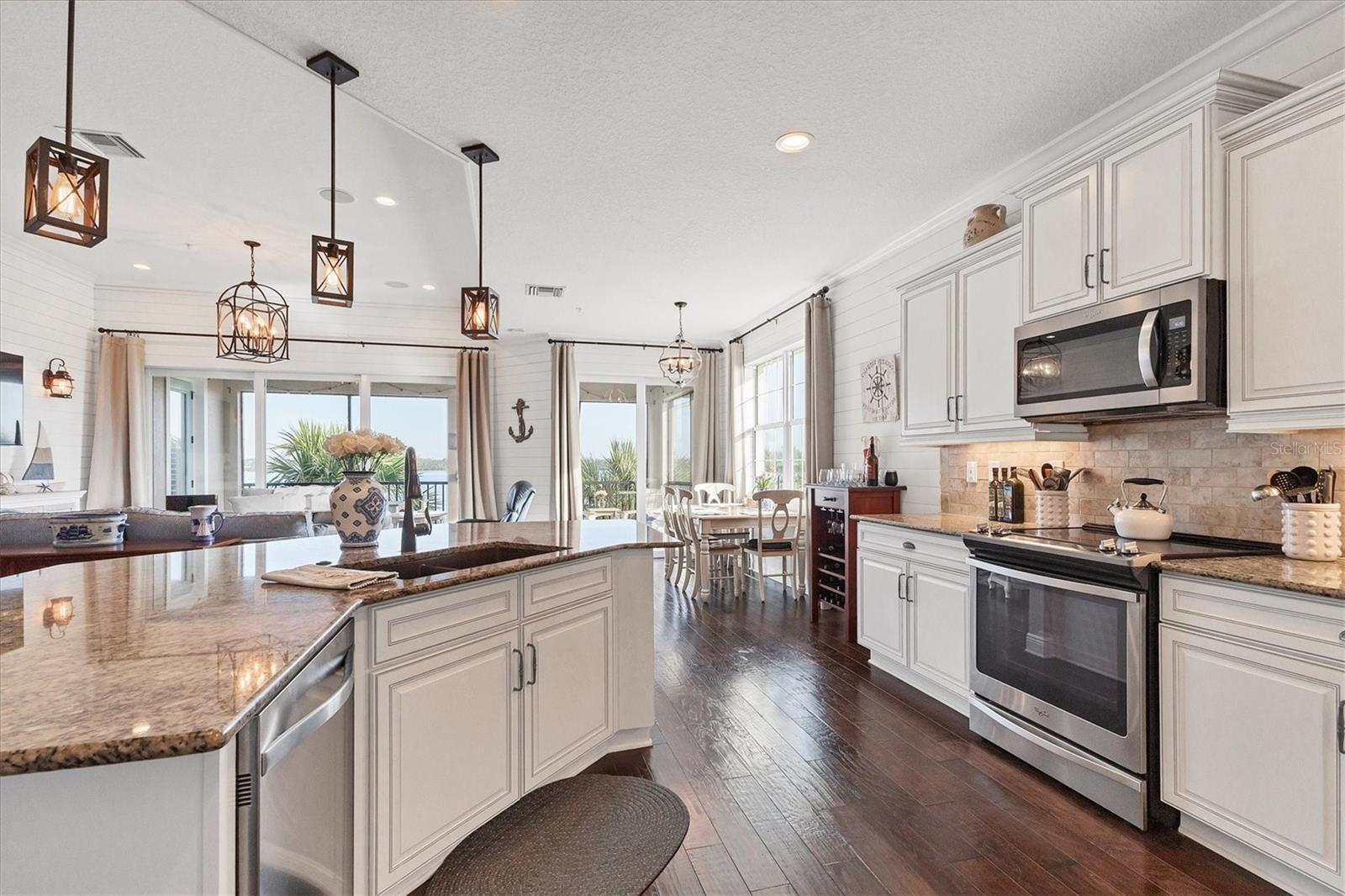 1294 RIVERSCAPE ST #D, BRADENTON, FL, 34208