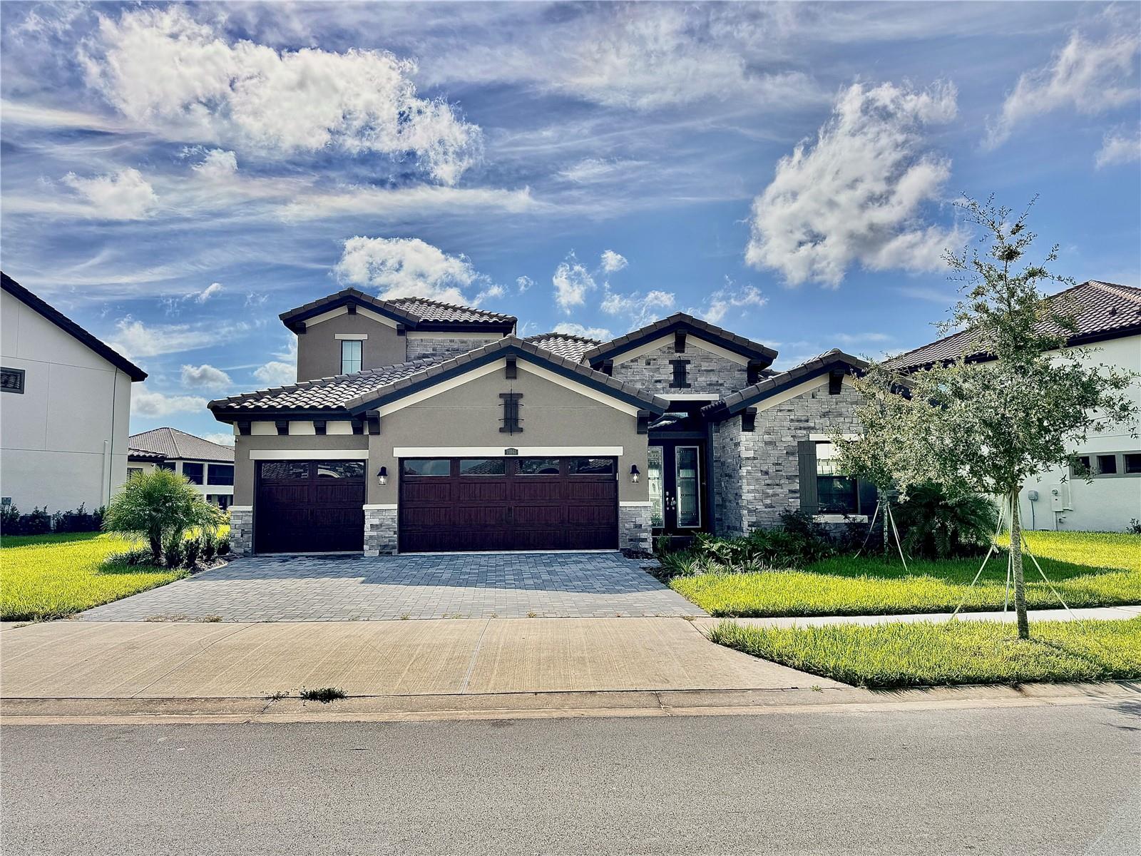 11061 RUSTIC TIMBER LOOP, SAN ANTONIO, FL, 33576