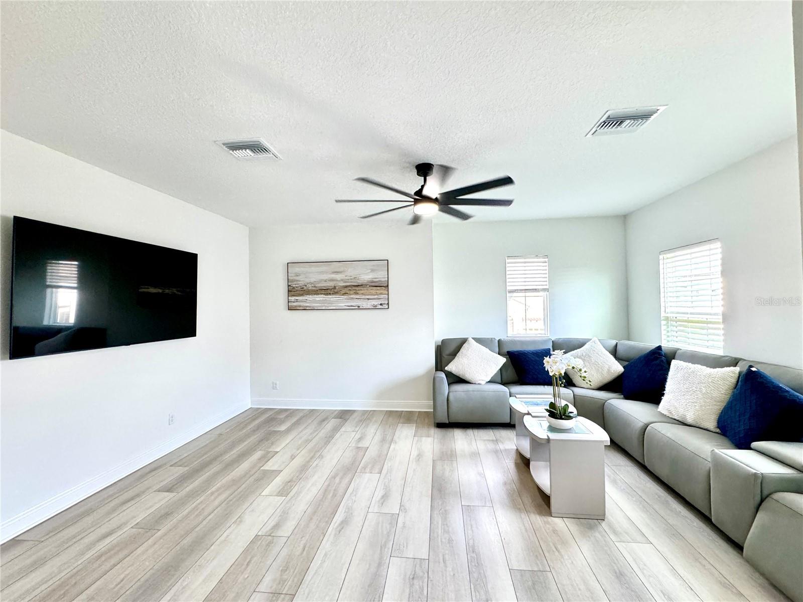 11061 RUSTIC TIMBER LOOP, SAN ANTONIO, FL, 33576