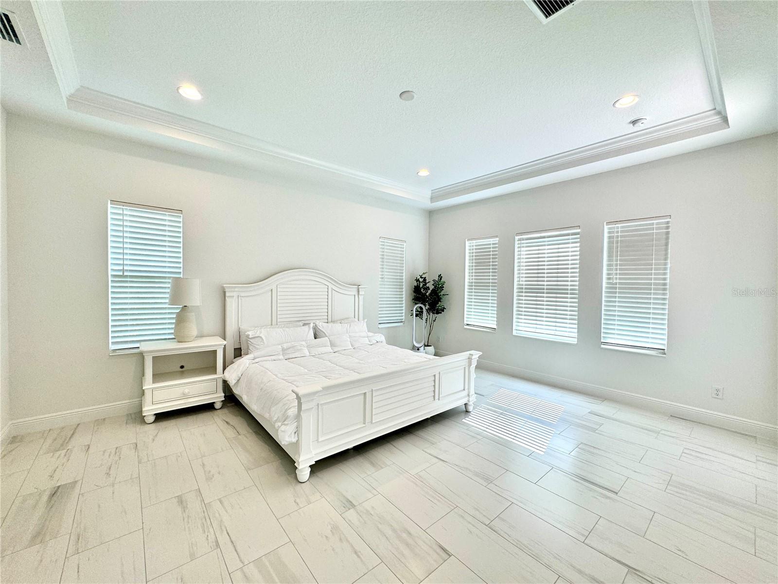 11061 RUSTIC TIMBER LOOP, SAN ANTONIO, FL, 33576