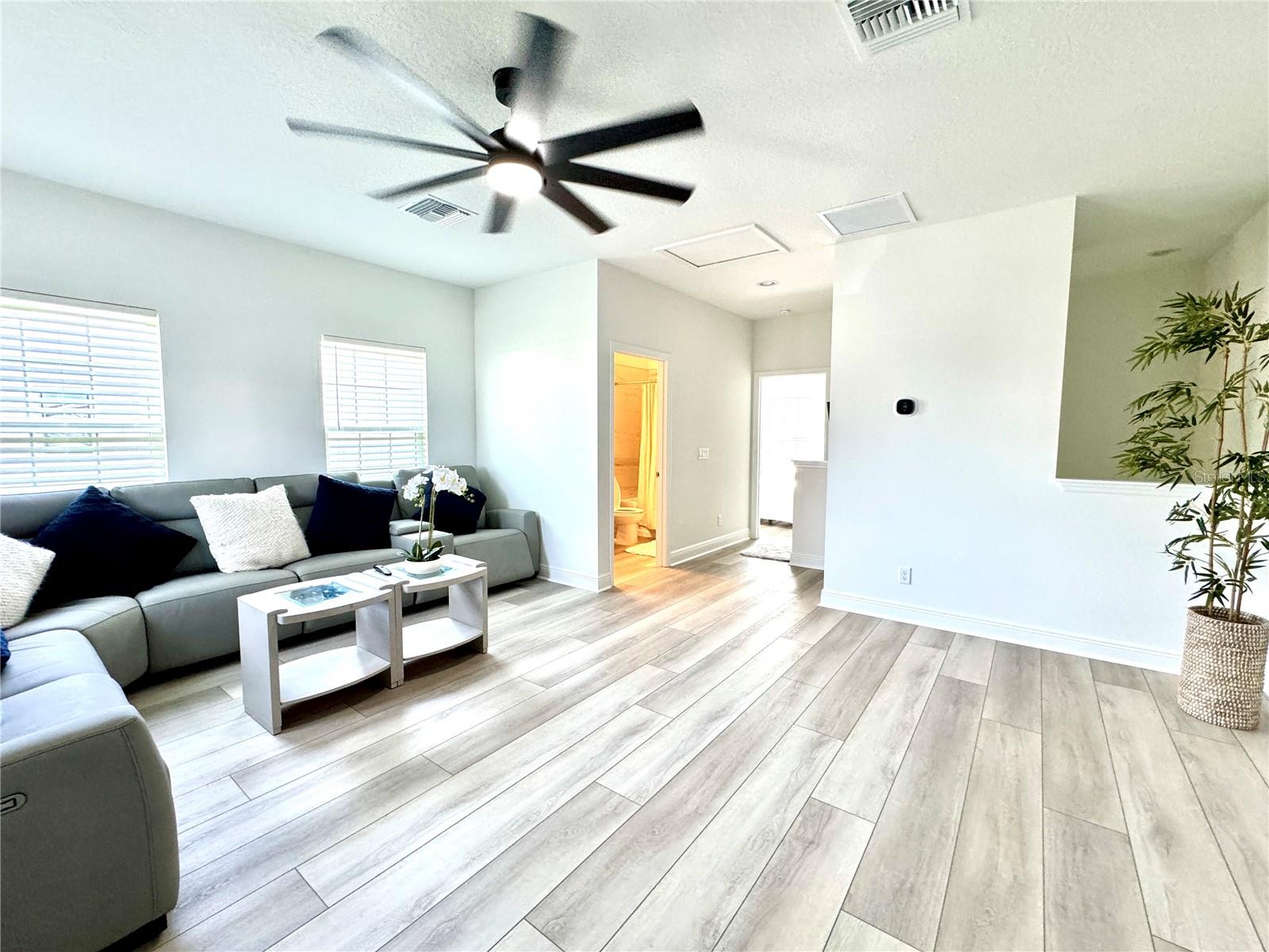 11061 RUSTIC TIMBER LOOP, SAN ANTONIO, FL, 33576