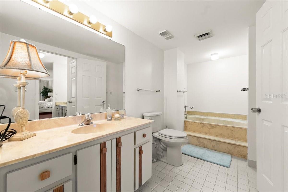 901 S ATLANTIC AVE #3, ORMOND BEACH, FL, 32176