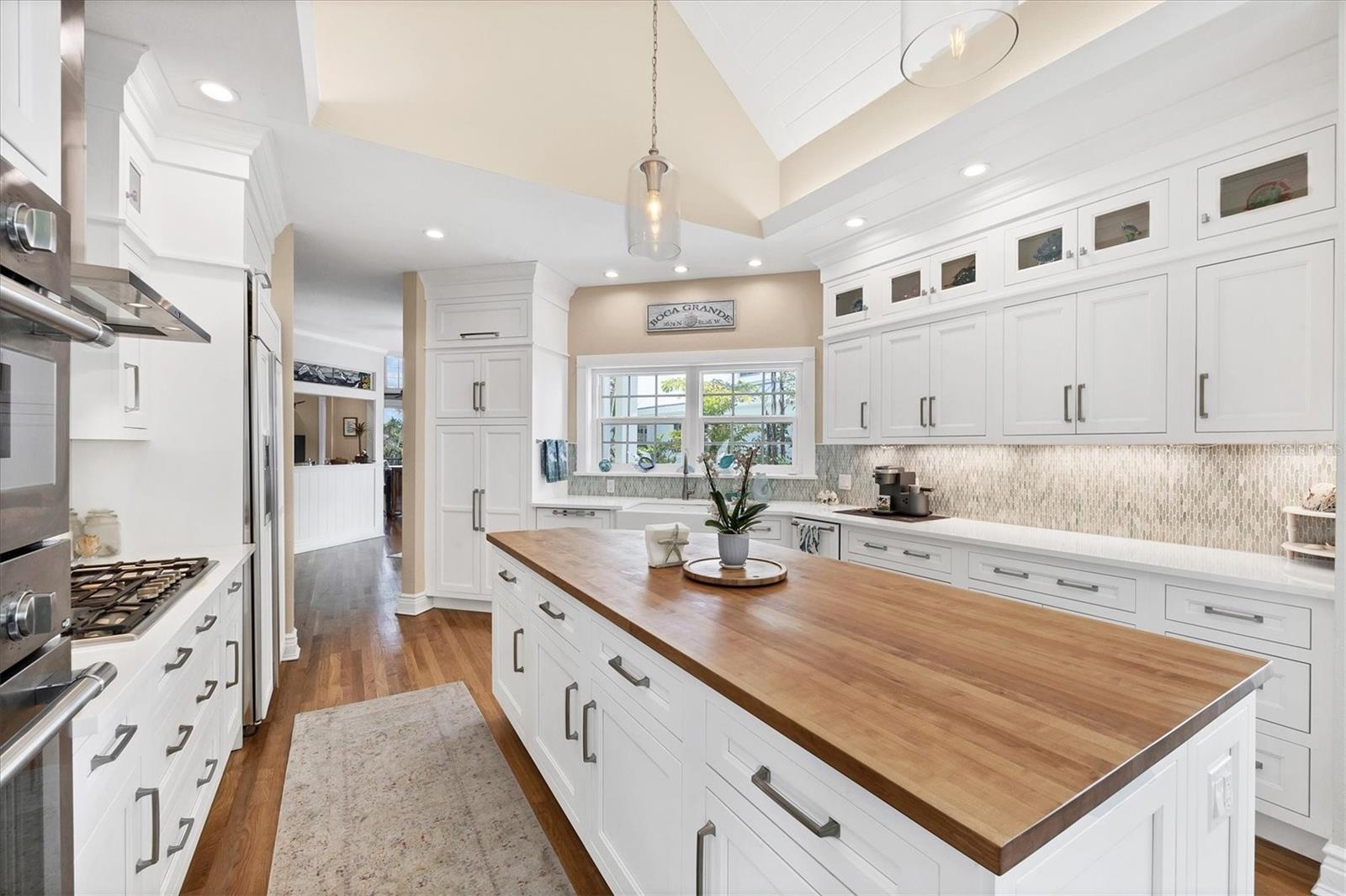 158 CARRICK BEND LN, BOCA GRANDE, FL, 33921