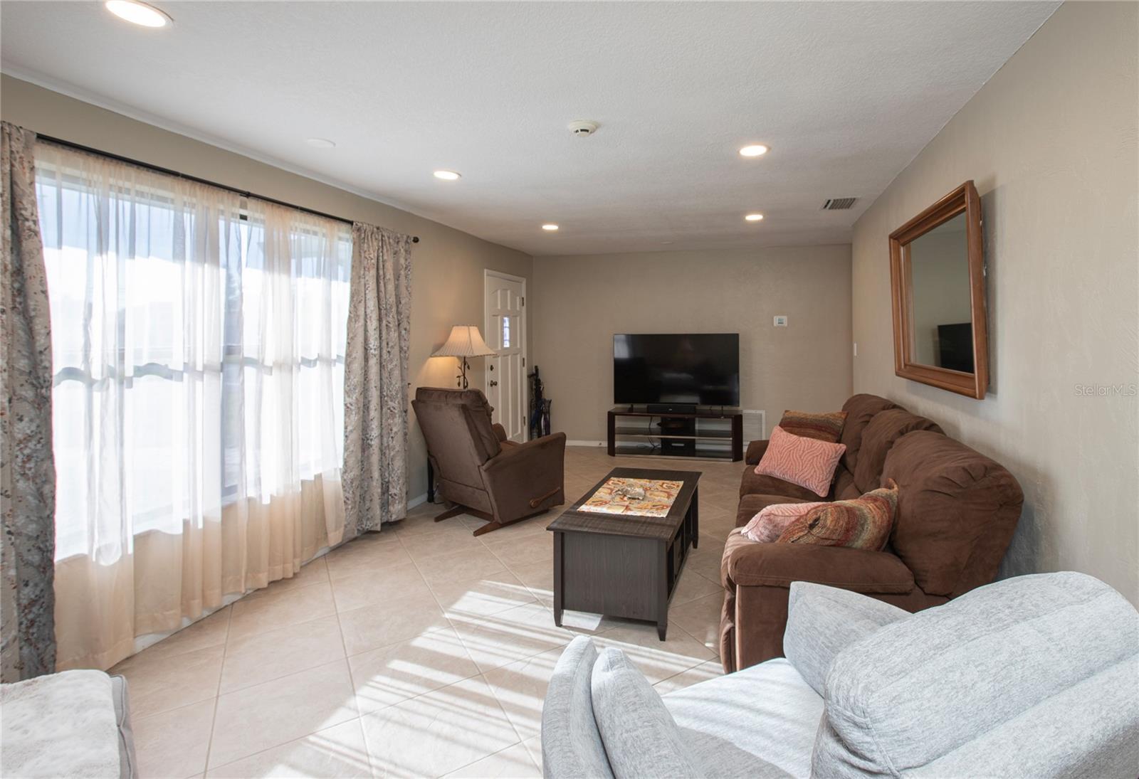 1301 SUWANEE RD, DAYTONA BEACH, FL, 32114