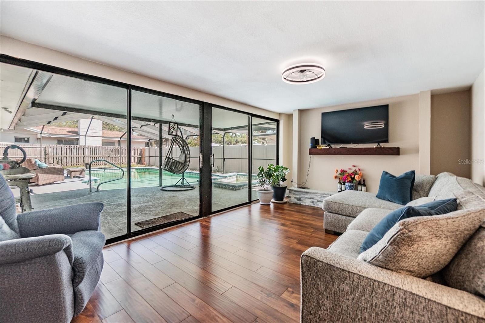 1945 MAGNOLIA DR, CLEARWATER, FL, 33764