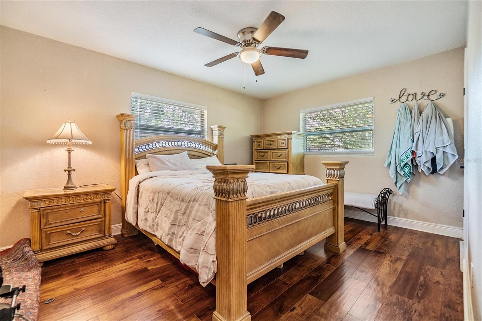 1945 MAGNOLIA DR, CLEARWATER, FL, 33764