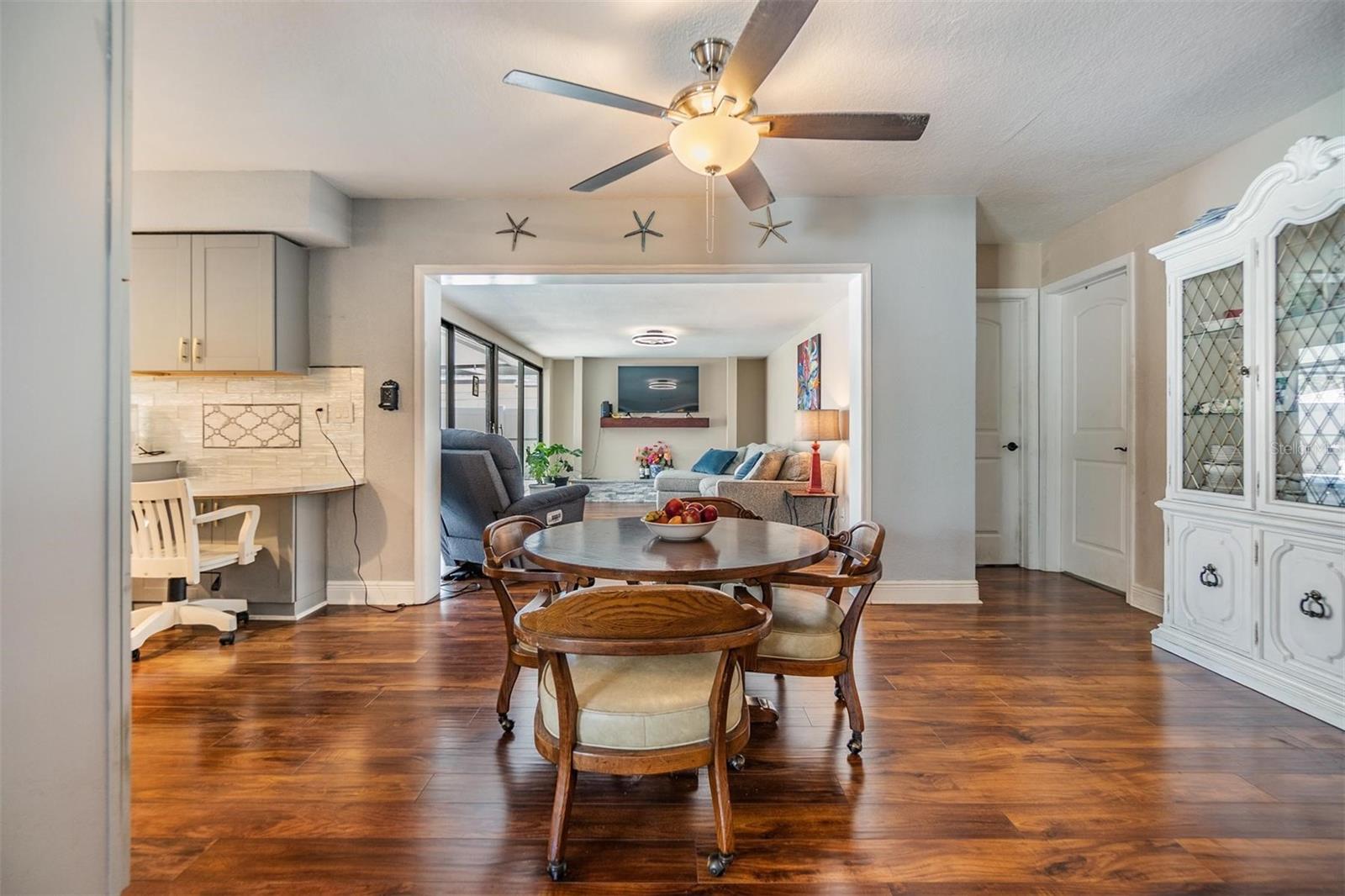 1945 MAGNOLIA DR, CLEARWATER, FL, 33764