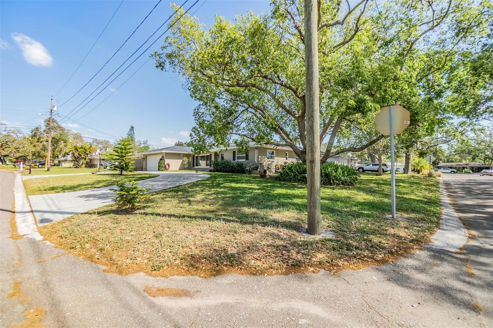 1945 MAGNOLIA DR, CLEARWATER, FL, 33764