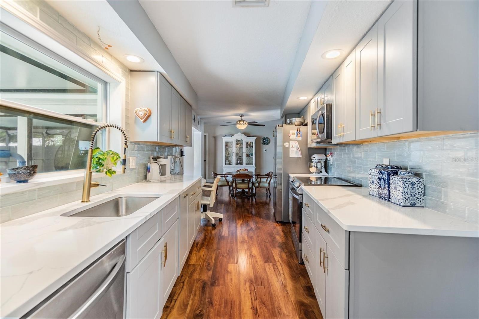 1945 MAGNOLIA DR, CLEARWATER, FL, 33764