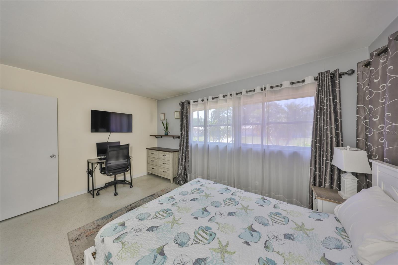 2306 BLACK OAK LN, CLEARWATER, FL, 33763