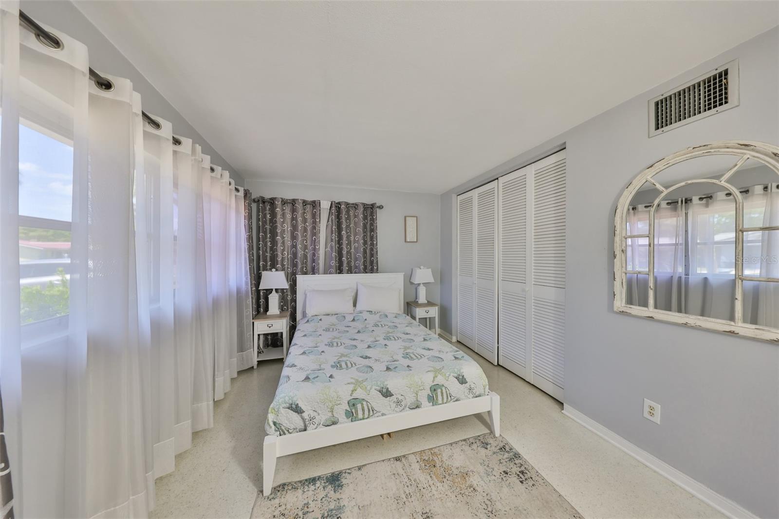 2306 BLACK OAK LN, CLEARWATER, FL, 33763