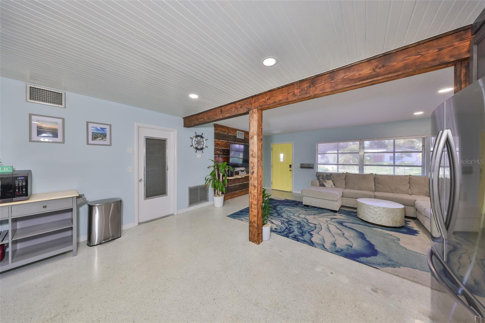 2306 BLACK OAK LN, CLEARWATER, FL, 33763