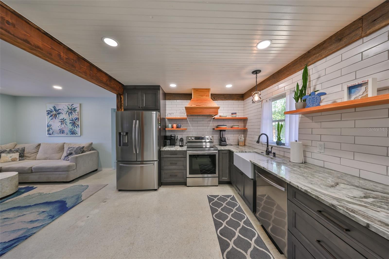 2306 BLACK OAK LN, CLEARWATER, FL, 33763