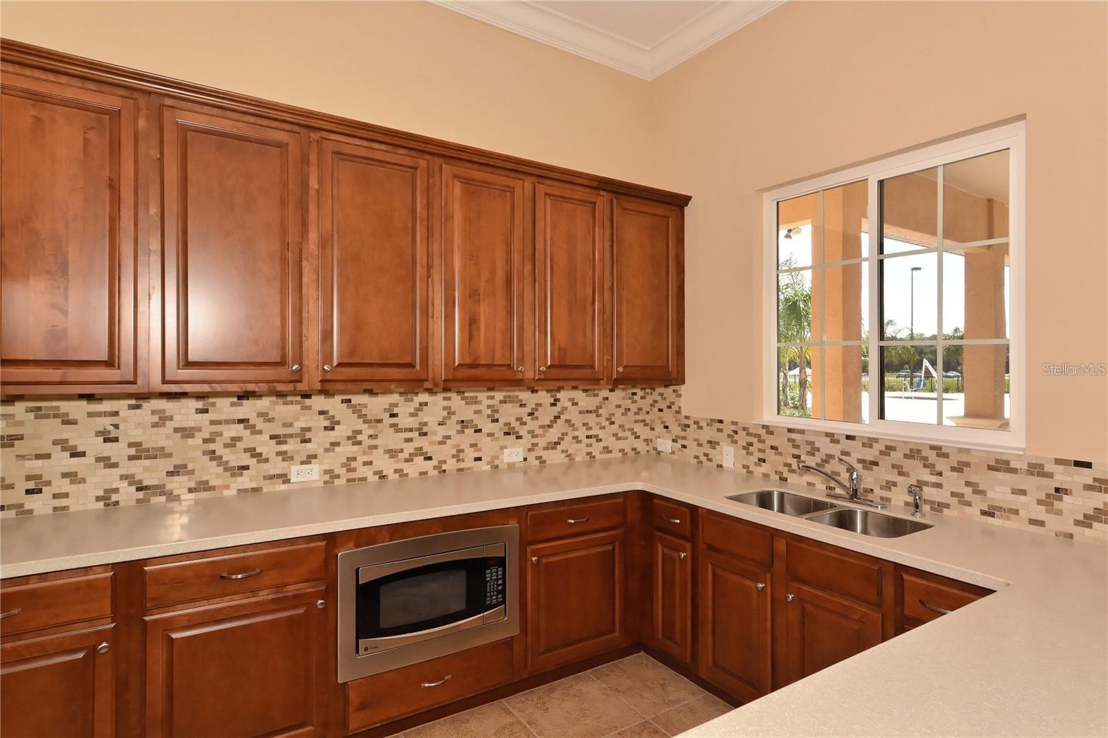12810 KITE DR, BRADENTON, FL, 34212
