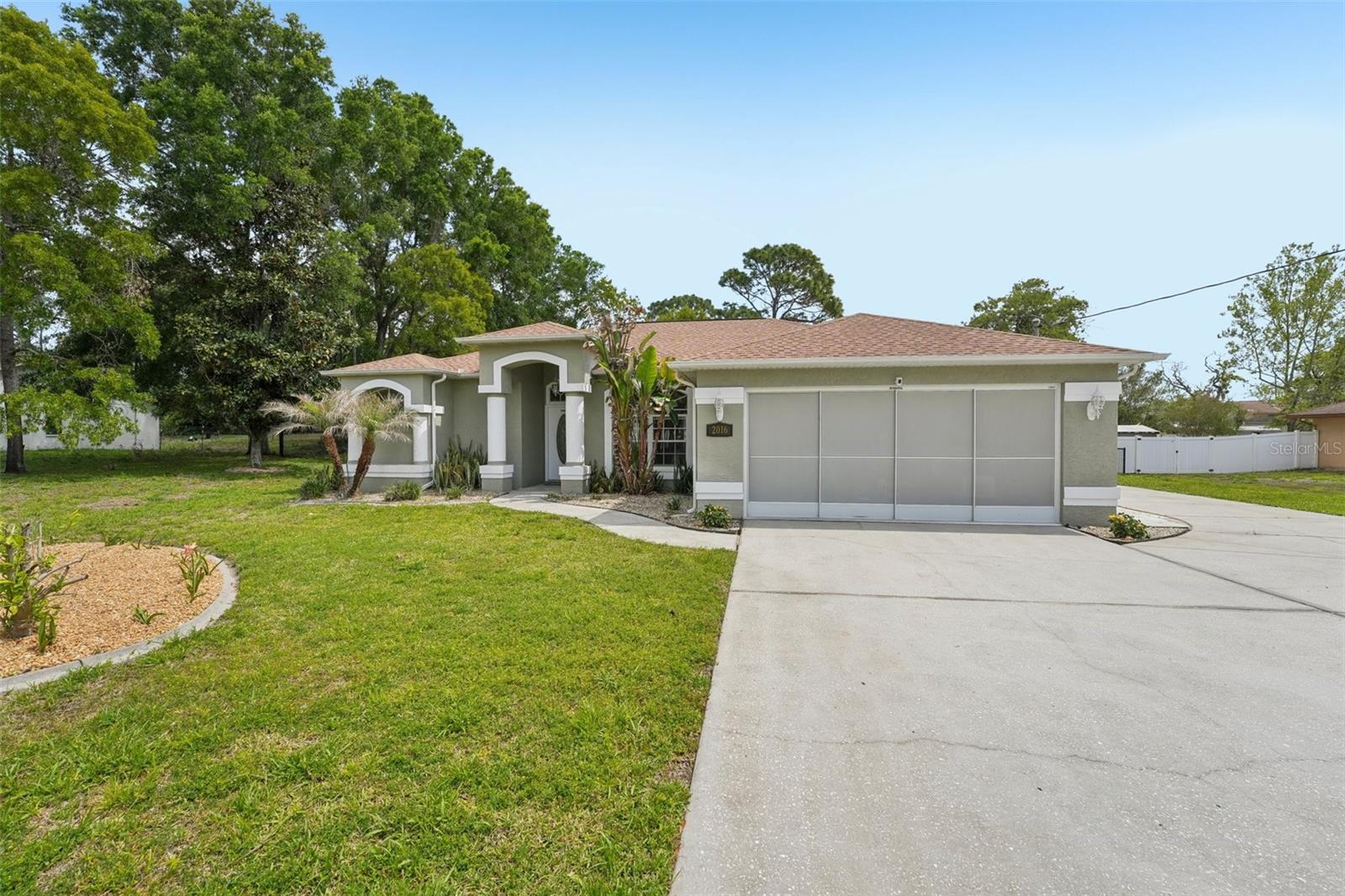 2016 ALAMEDA DR, SPRING HILL, FL, 34609