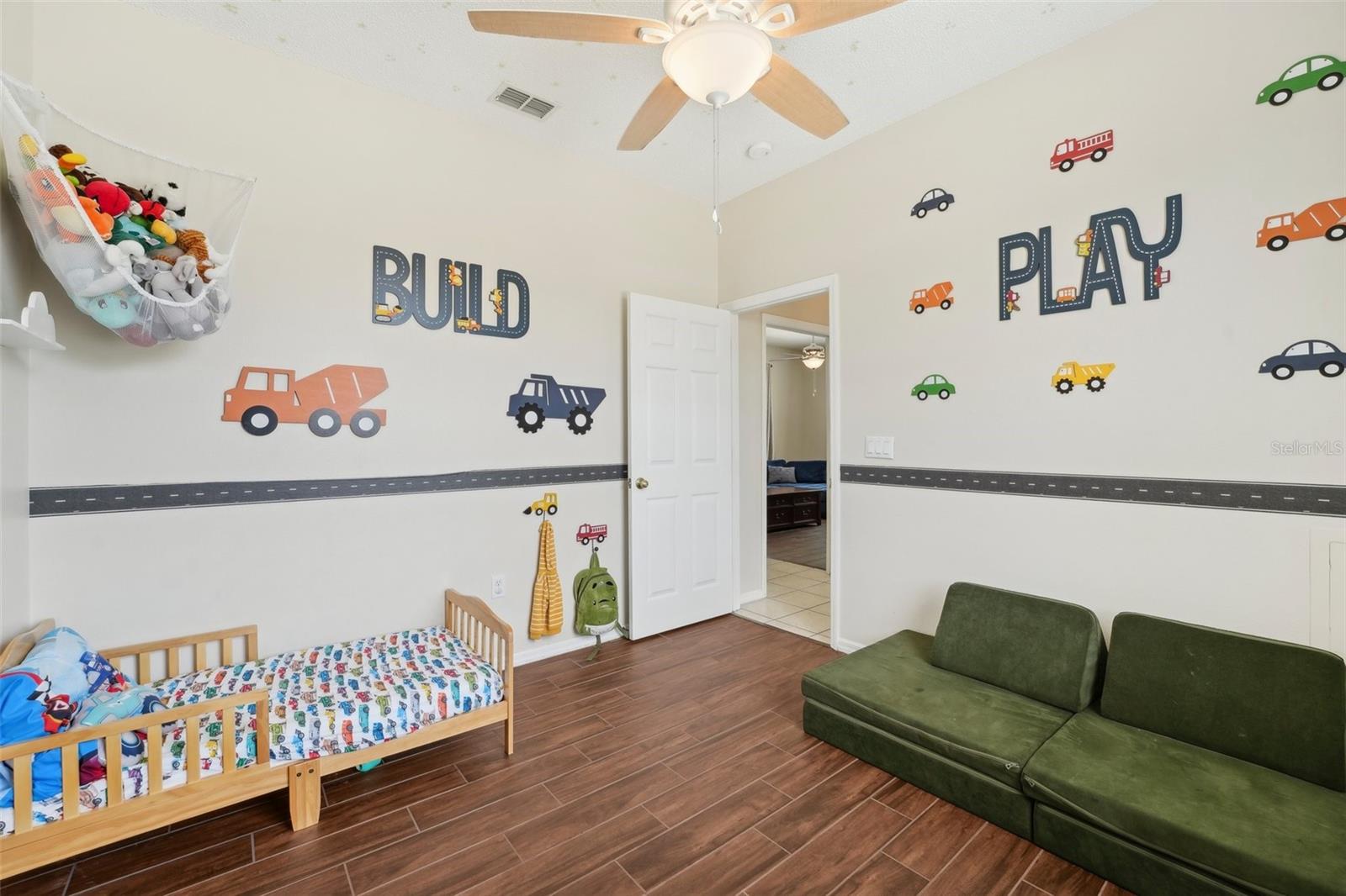 2016 ALAMEDA DR, SPRING HILL, FL, 34609