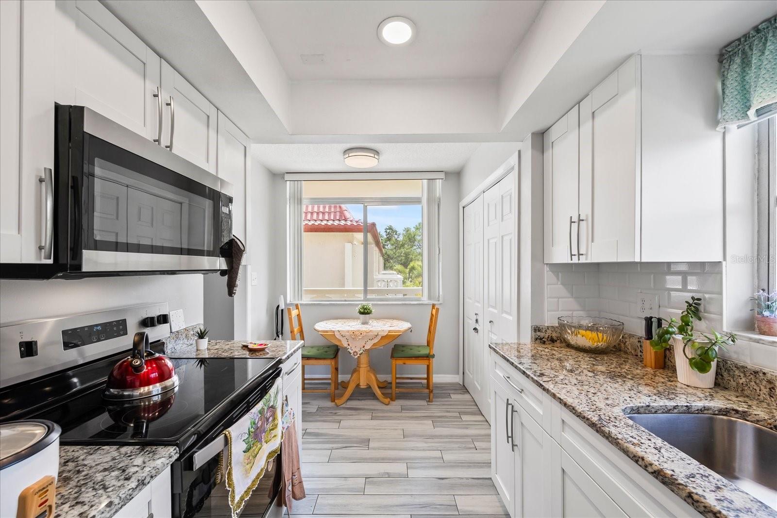 1012 PEARCE DR #304, CLEARWATER, FL, 33764