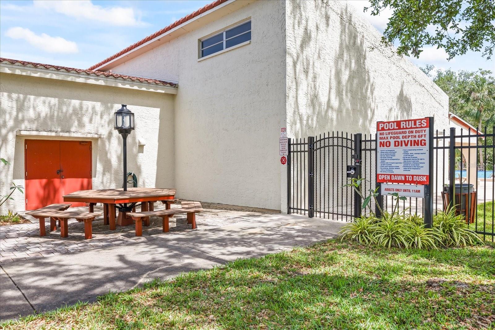 1012 PEARCE DR #304, CLEARWATER, FL, 33764