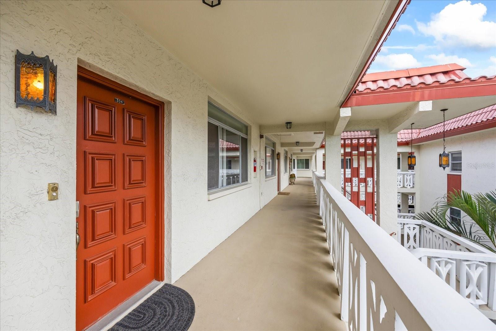 1012 PEARCE DR #304, CLEARWATER, FL, 33764
