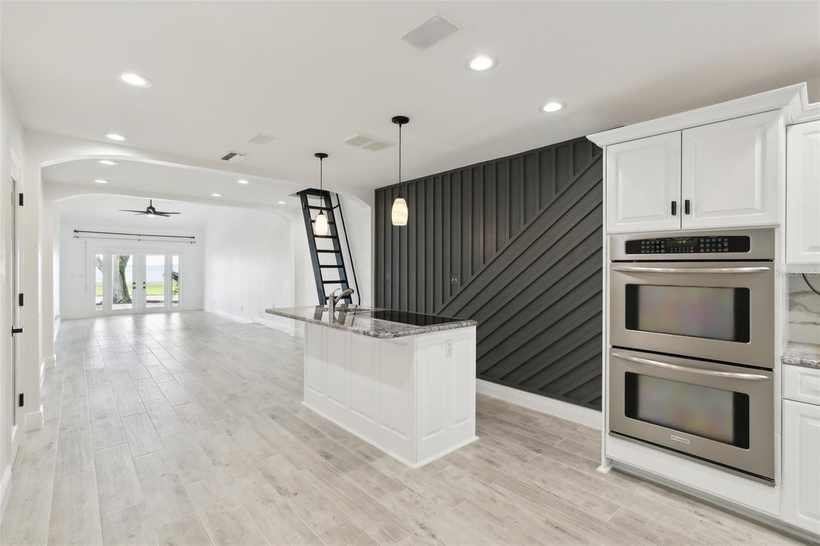 2807 BAYSHORE BLVD, TAMPA, FL, 33629