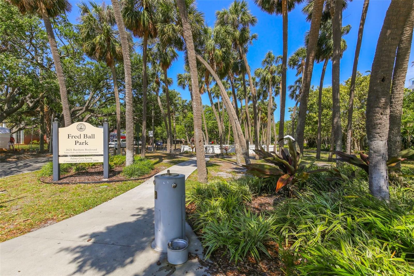 2807 BAYSHORE BLVD, TAMPA, FL, 33629