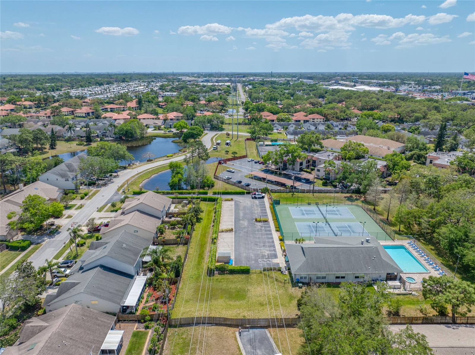 2999 PEPPERWOOD LN W, CLEARWATER, FL, 33761