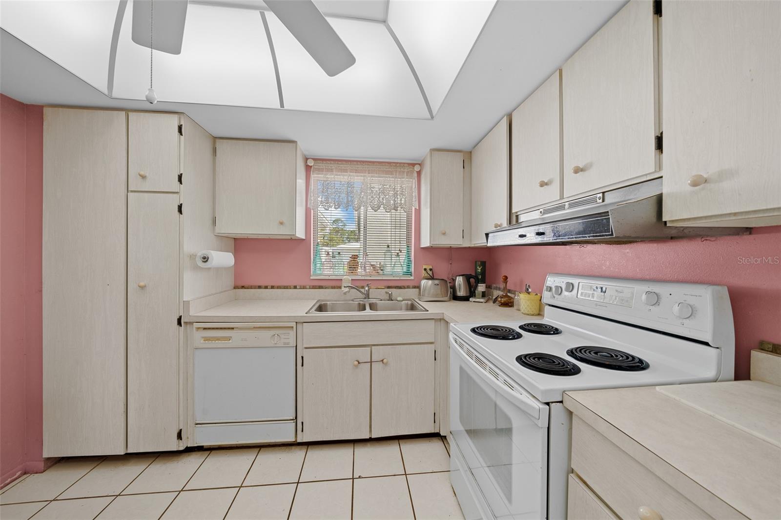 1805 VERA PL #2, SARASOTA, FL, 34235